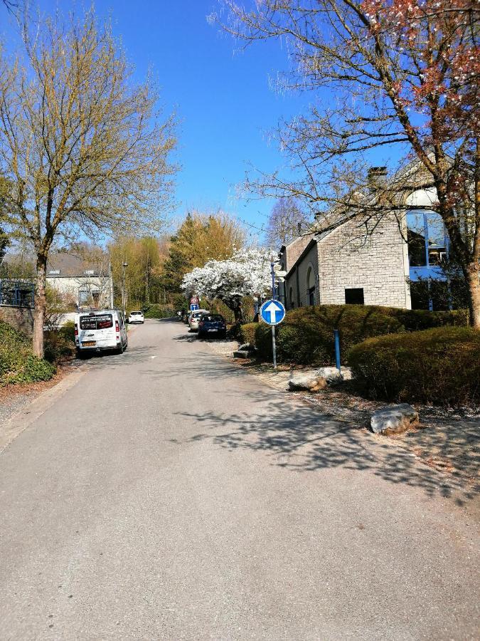 Durbuy, Ses Ruelles Pittoresques, 2Eme Etape Экстерьер фото